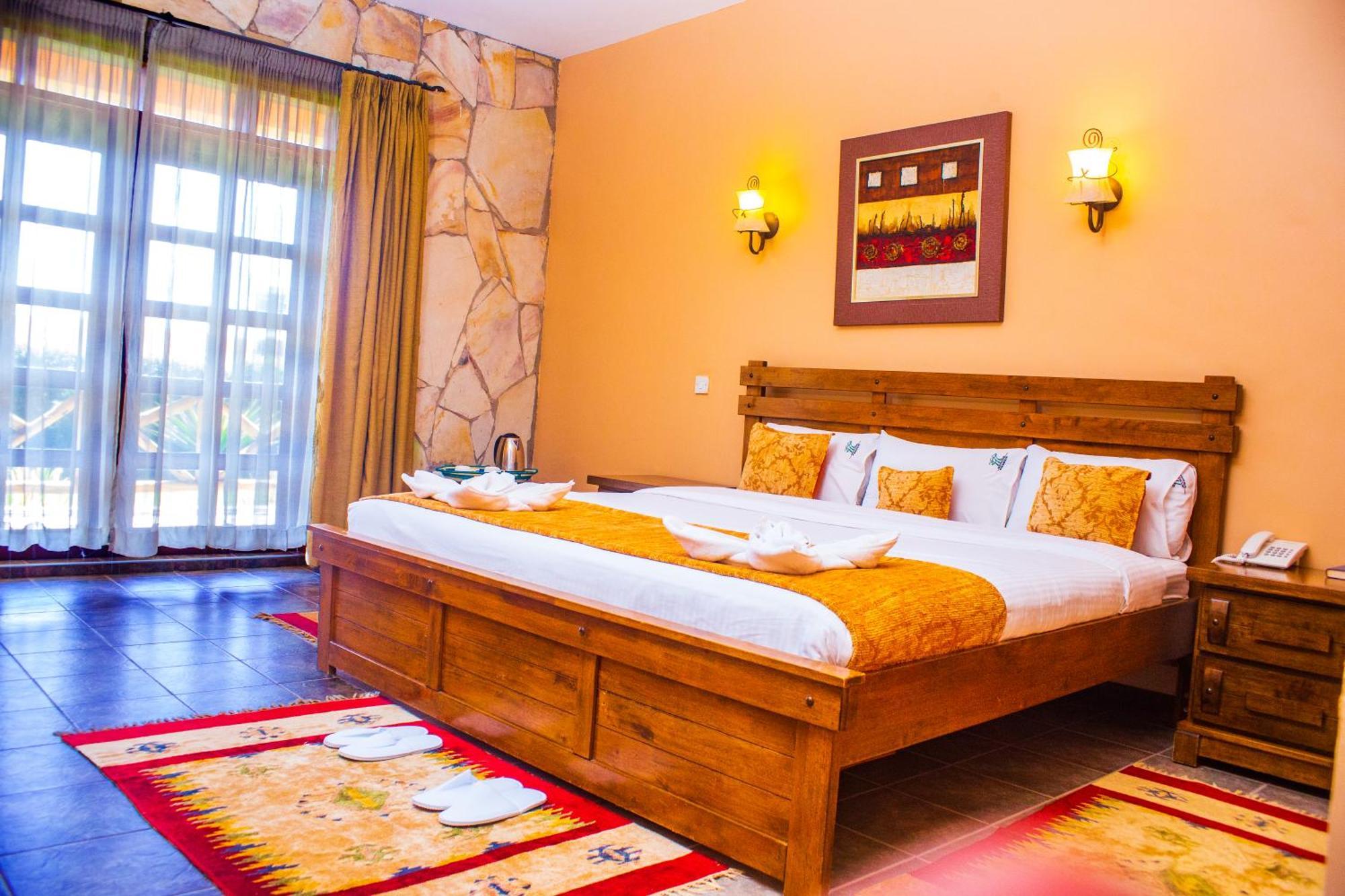 Mountains Of The Moon Hotel Fort Portal 외부 사진