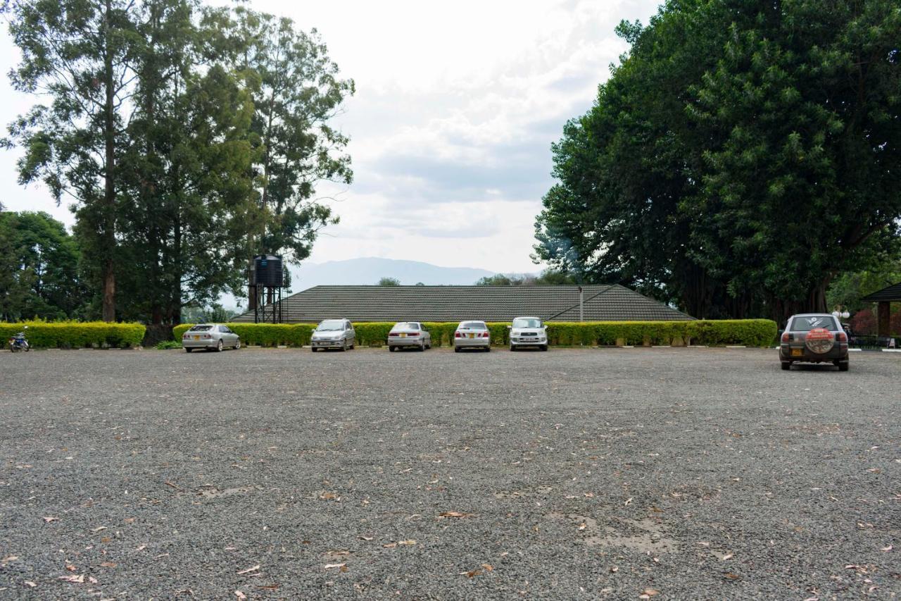Mountains Of The Moon Hotel Fort Portal 외부 사진